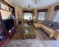 Reventa - Villa / Casa - San Miguel de Salinas - Pueblo