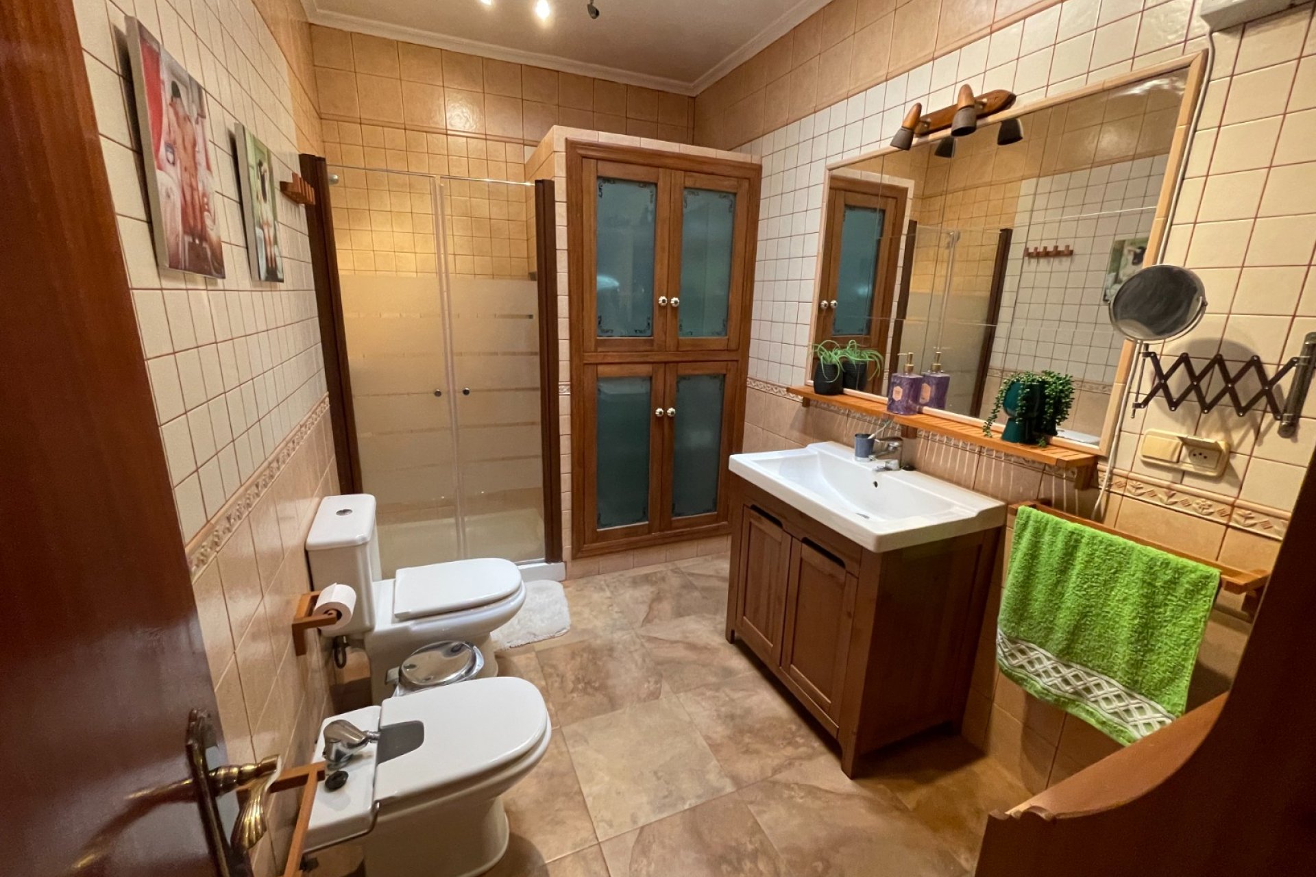 Reventa - Villa / Casa - San Miguel de Salinas - Pueblo