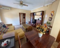 Reventa - Villa / Casa - San Miguel de Salinas - Pueblo