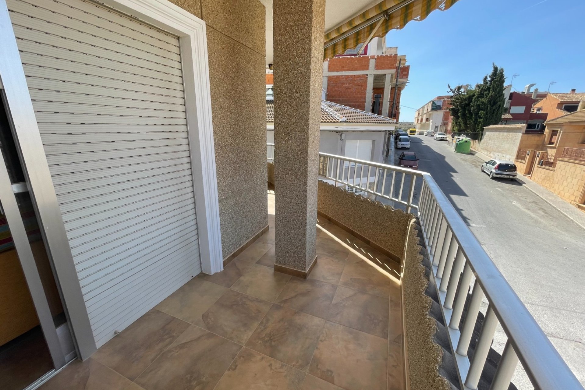 Reventa - Villa / Casa - San Miguel de Salinas - Pueblo