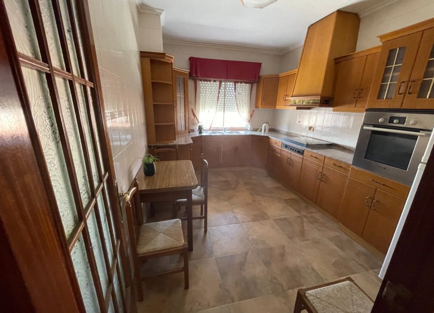 Reventa - Villa / Casa - San Miguel de Salinas - Pueblo