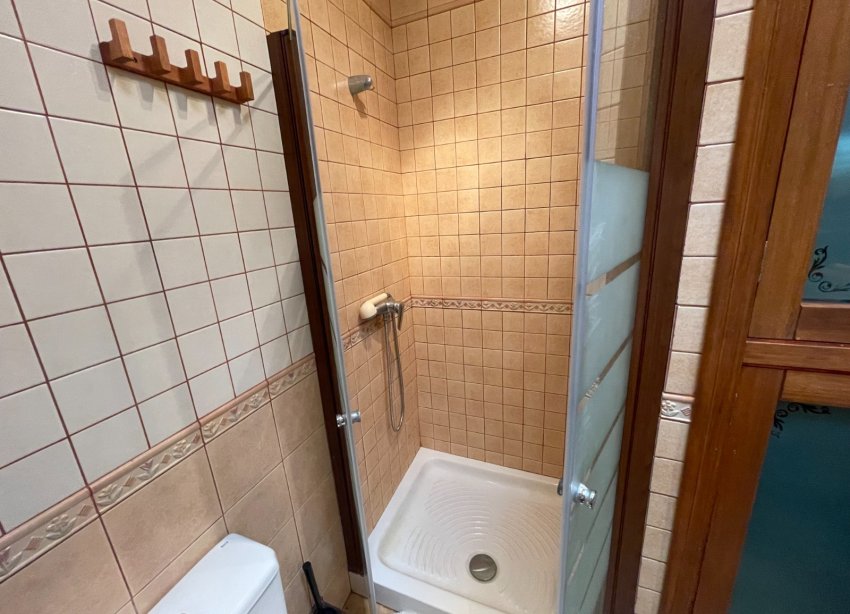 Reventa - Villa / Casa - San Miguel de Salinas - Pueblo