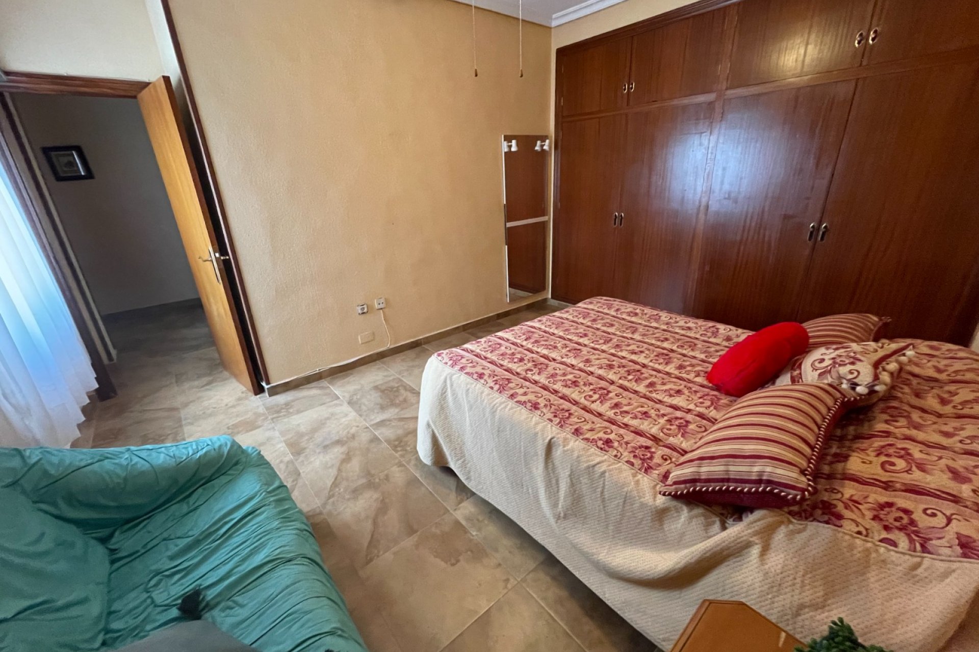 Reventa - Villa / Casa - San Miguel de Salinas - Pueblo