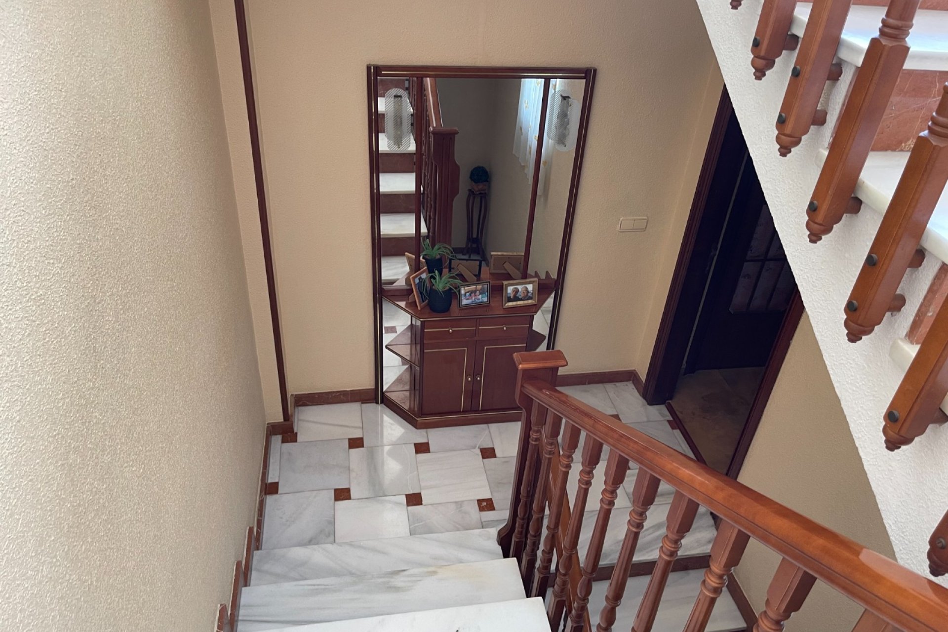 Reventa - Villa / Casa - San Miguel de Salinas - Pueblo