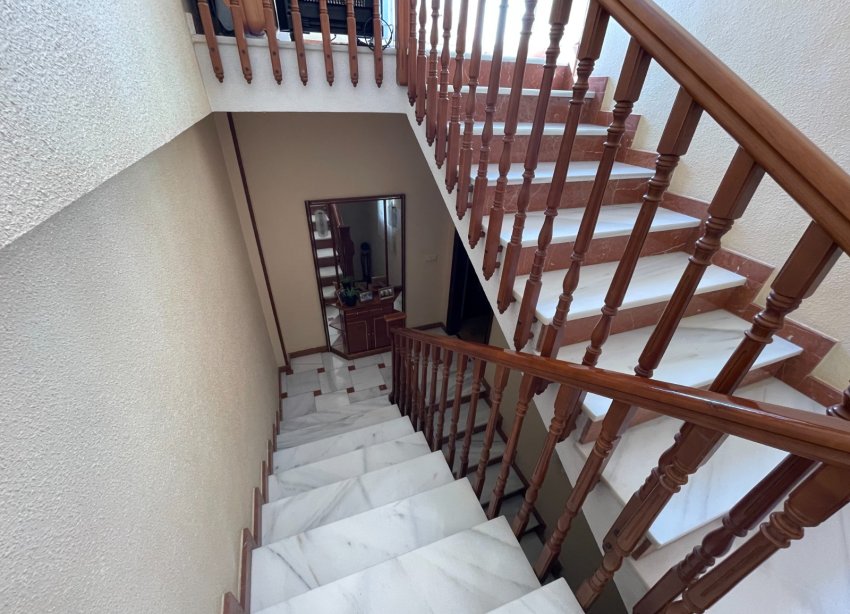 Reventa - Villa / Casa - San Miguel de Salinas - Pueblo