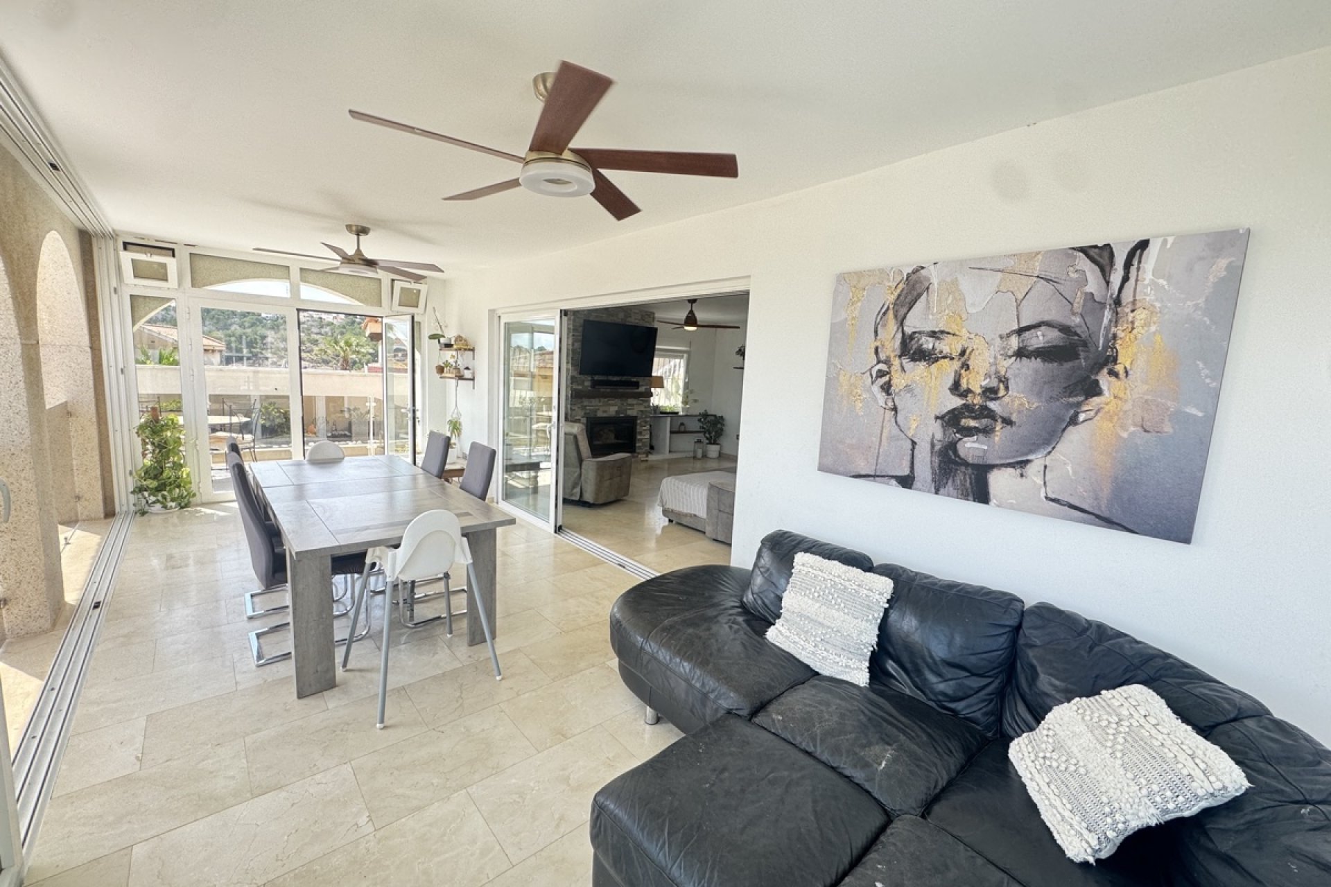 Reventa - Villa / Casa - San Miguel de Salinas