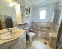 Reventa - Villa / Casa - San Miguel de Salinas