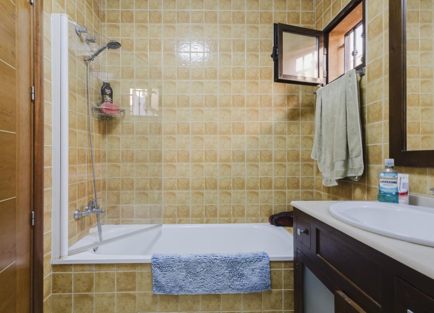 Reventa - Villa / Casa - Torrevieja - Aguas Nuevas