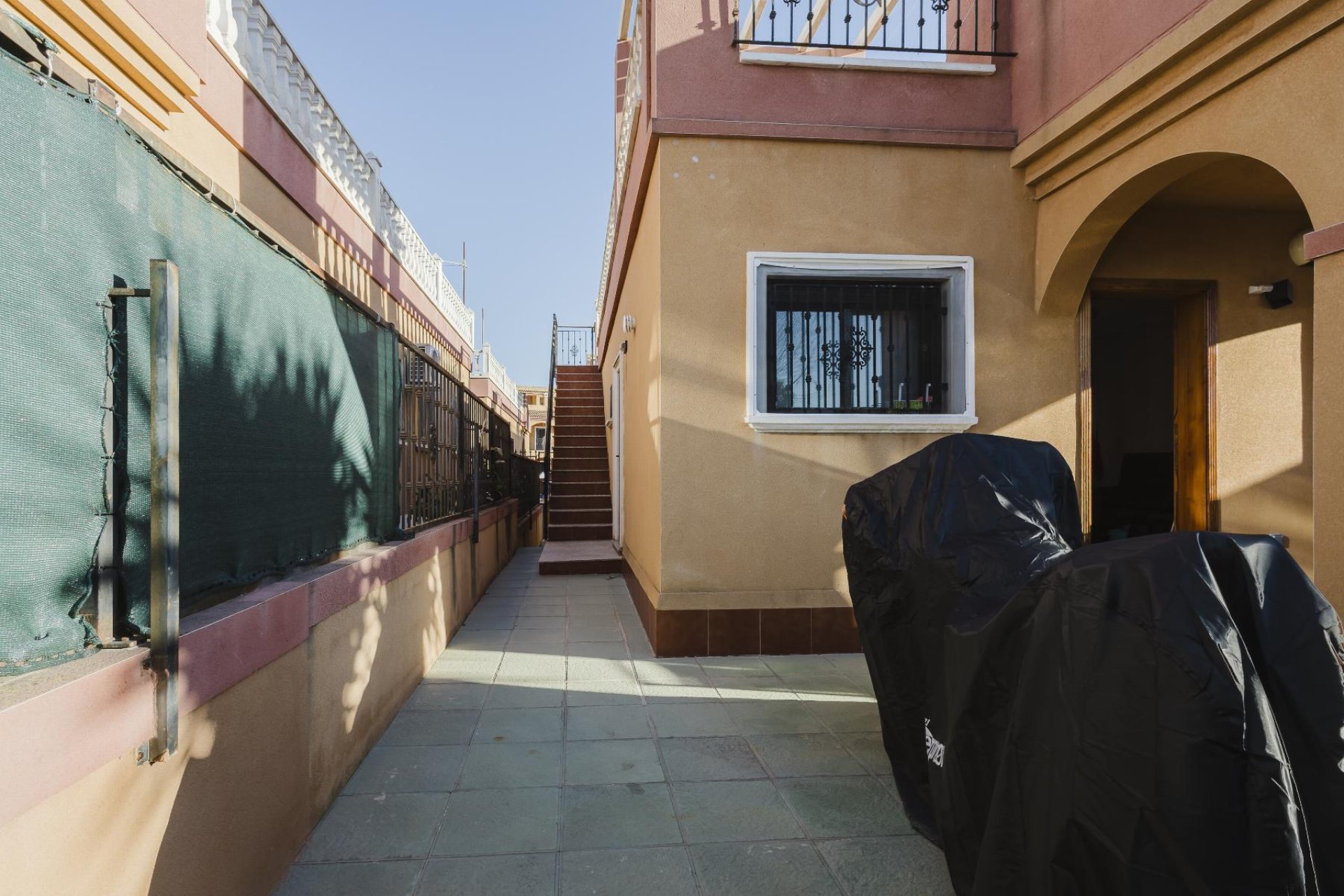 Reventa - Villa / Casa - Torrevieja - Aguas Nuevas