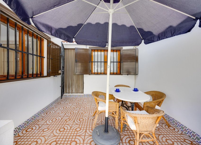 Reventa - Villa / Casa - Torrevieja - Calas blanca