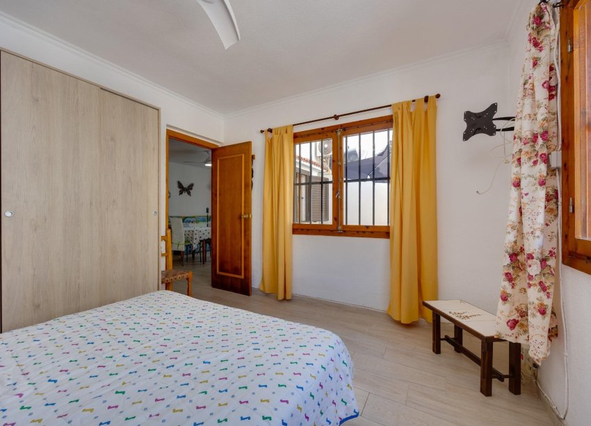 Reventa - Villa / Casa - Torrevieja - Calas blanca