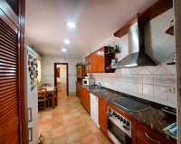 Reventa - Villa / Casa - Torrevieja - Centro