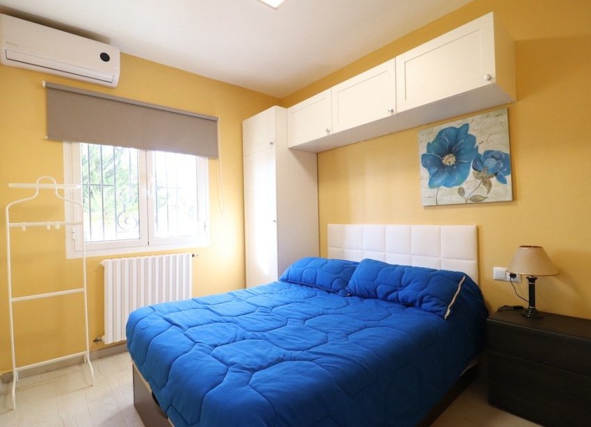 Reventa - Villa / Casa - Torrevieja - El Chaparral
