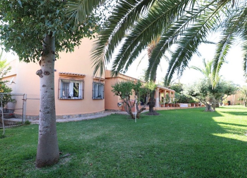 Reventa - Villa / Casa - Torrevieja - El Chaparral