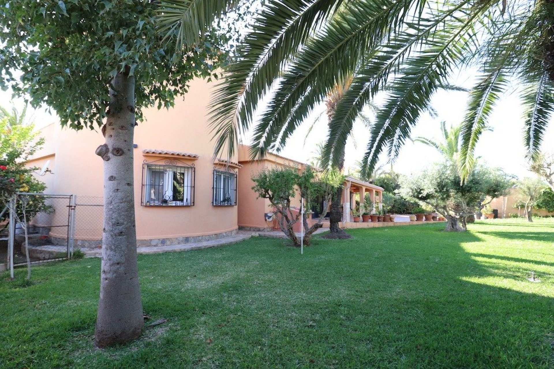 Reventa - Villa / Casa - Torrevieja - El Chaparral