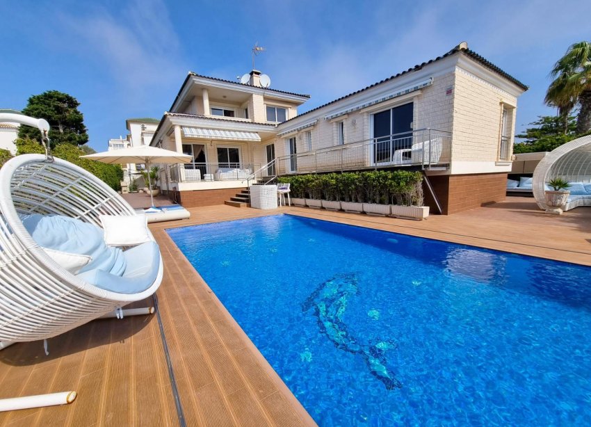Reventa - Villa / Casa - Torrevieja - La Mata