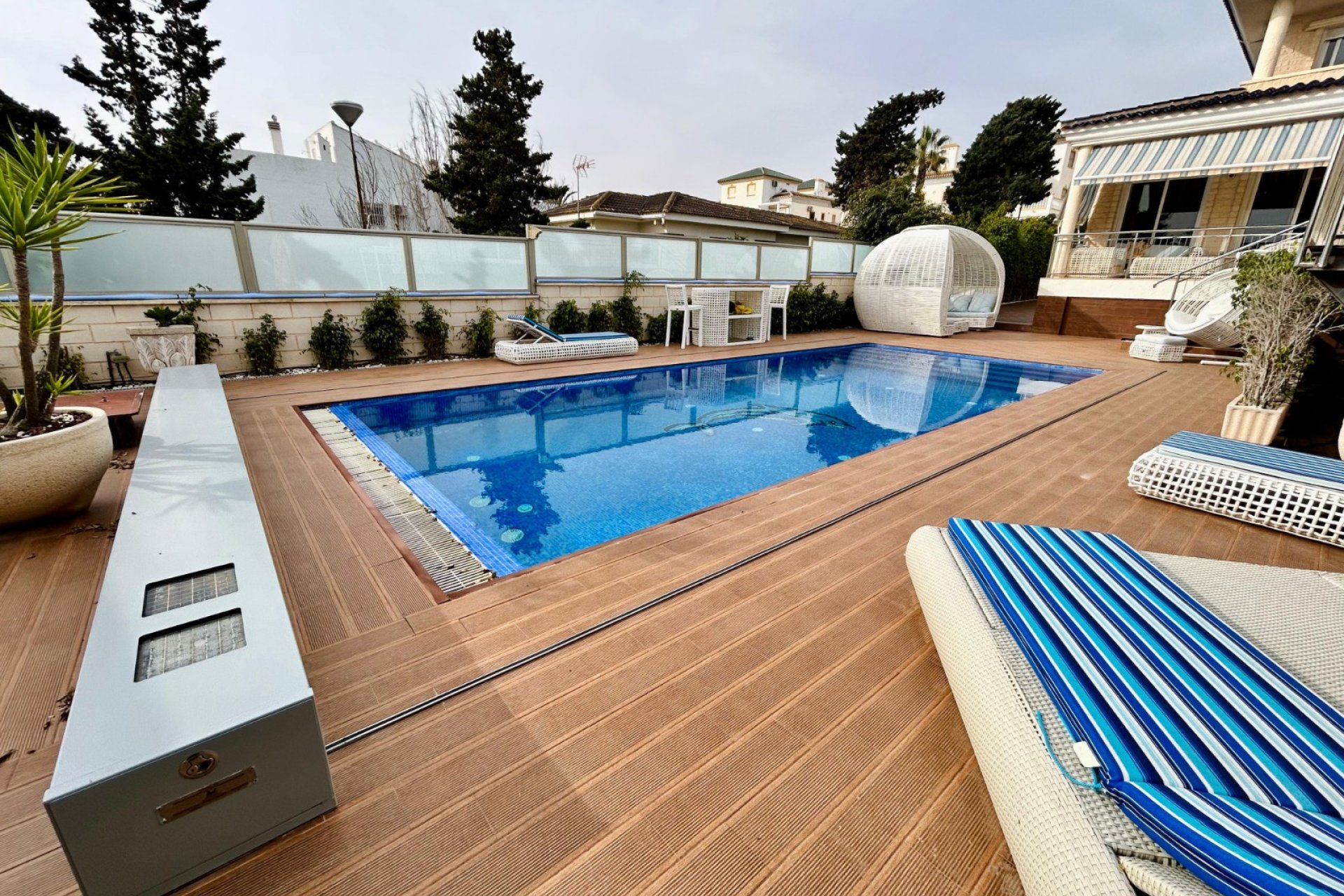 Reventa - Villa / Casa - Torrevieja - La Mata