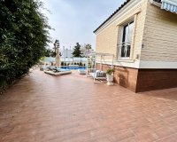 Reventa - Villa / Casa - Torrevieja - La Mata