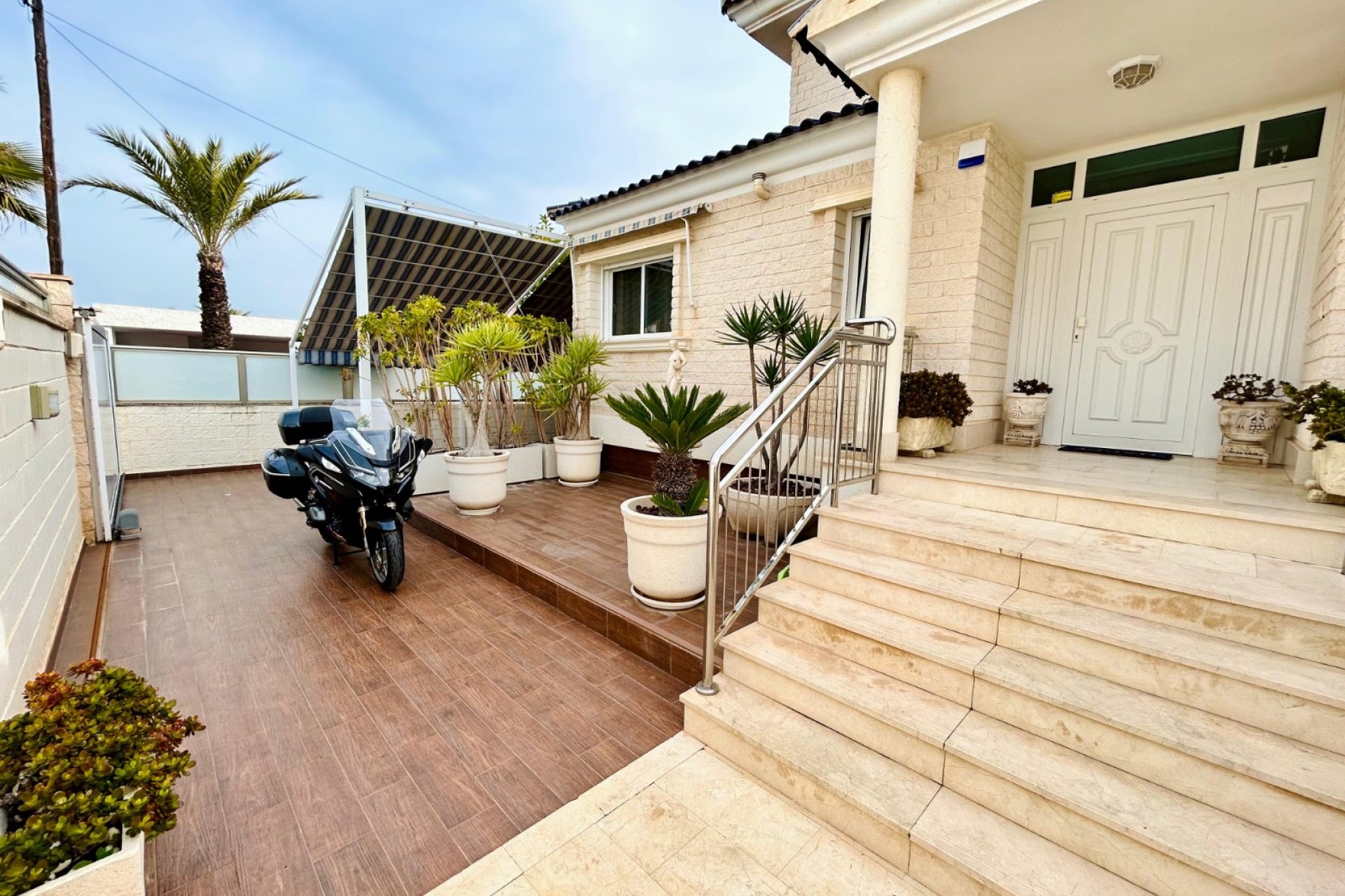 Reventa - Villa / Casa - Torrevieja - La Mata