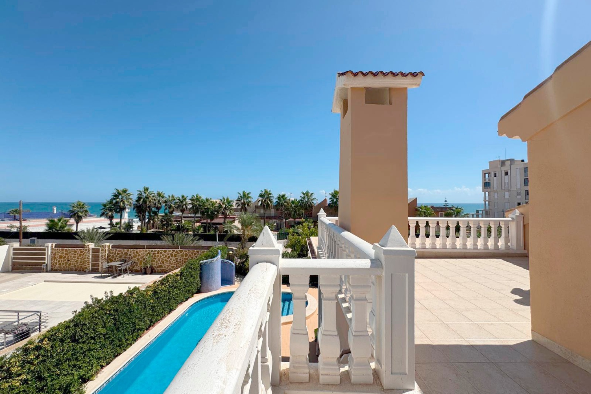 Reventa - Villa / Casa - Torrevieja - La Mata
