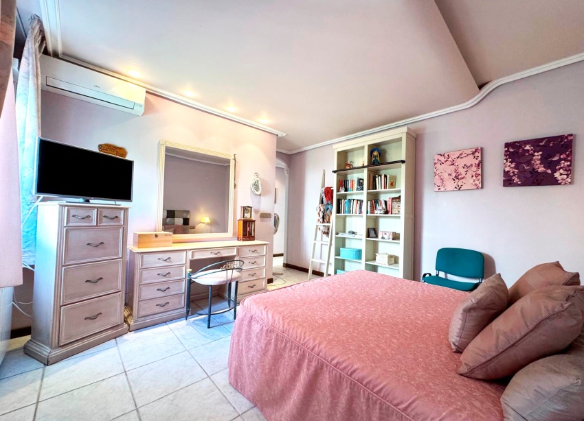 Reventa - Villa / Casa - Torrevieja - La Mata