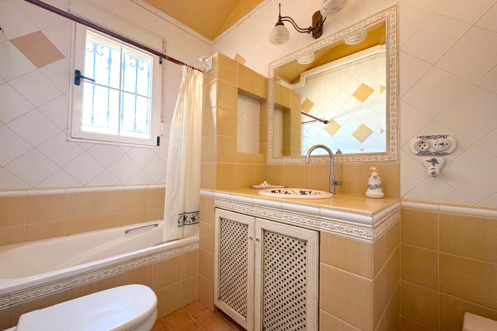 Reventa - Villa / Casa - Torrevieja - La Mata