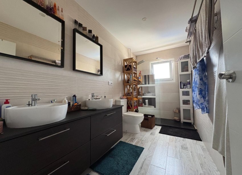 Reventa - Villa / Casa - Torrevieja - La Siesta