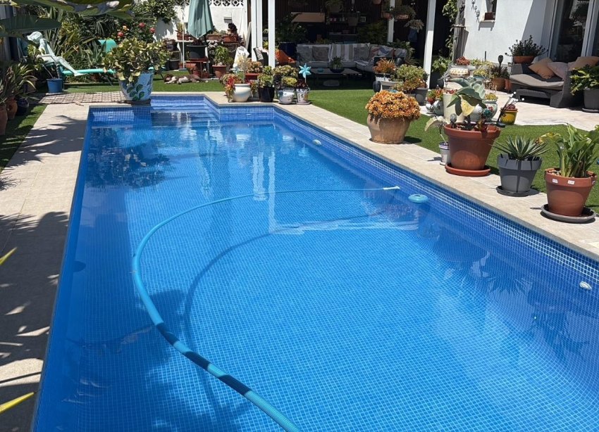 Reventa - Villa / Casa - Torrevieja - La Siesta