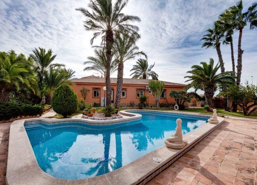 Reventa - Villa / Casa - Torrevieja - La Siesta