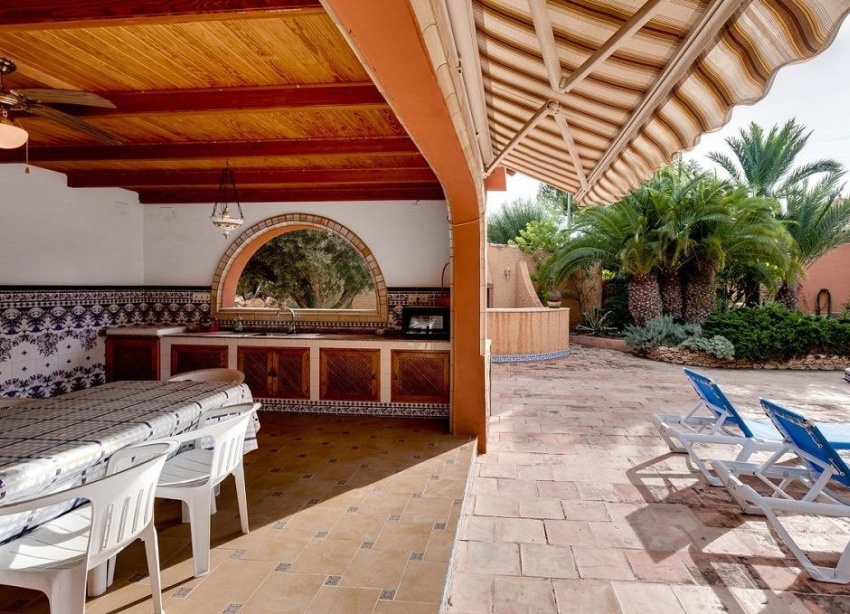 Reventa - Villa / Casa - Torrevieja - La Siesta