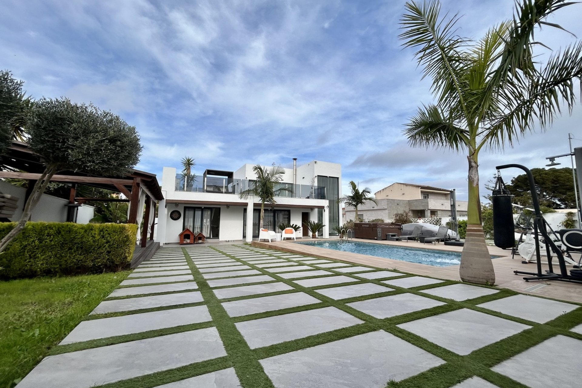 Reventa - Villa / Casa - Torrevieja - Los Balcones