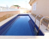 Reventa - Villa / Casa - Torrevieja - Los Balcones