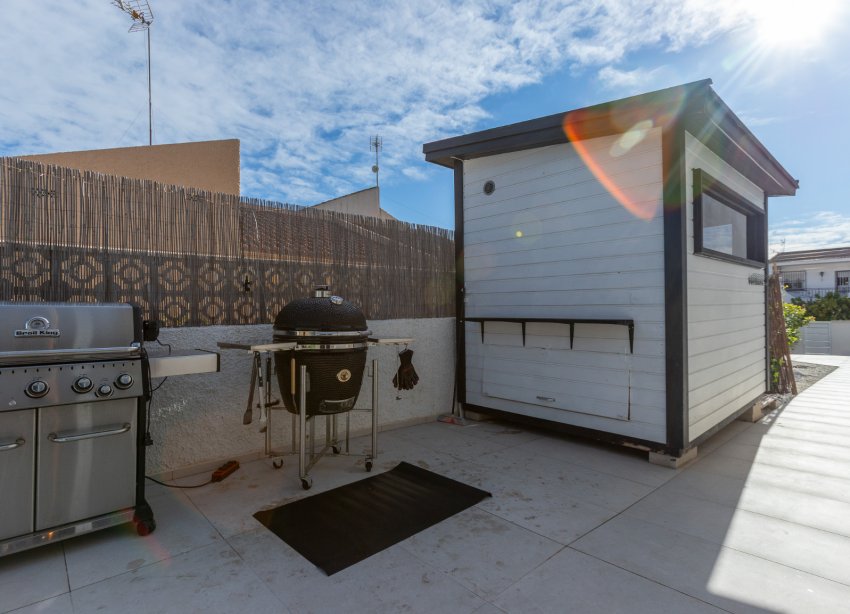 Reventa - Villa / Casa - Torrevieja - Los Balcones