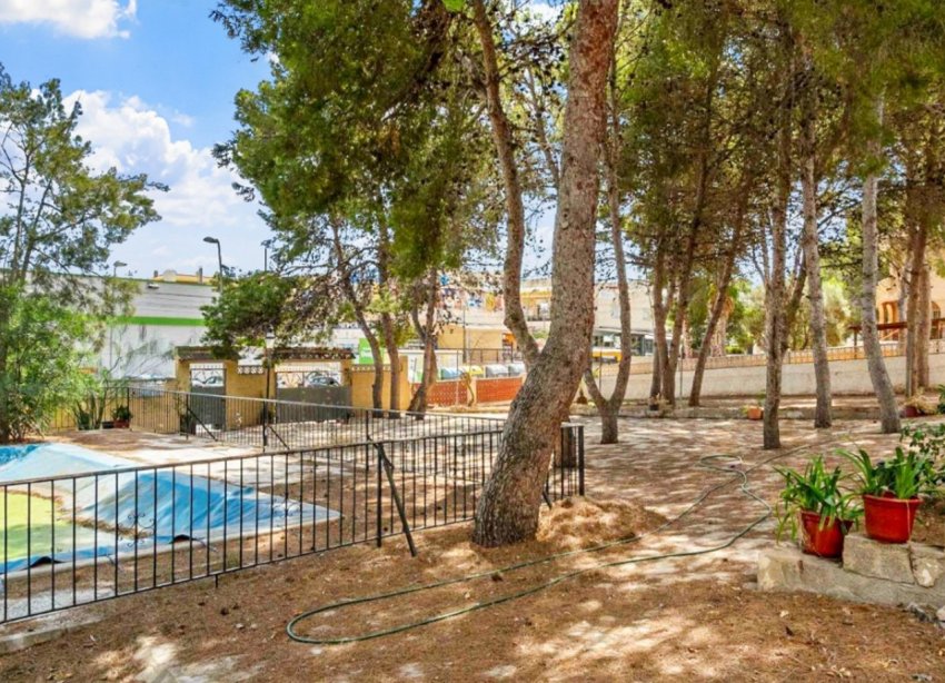 Reventa - Villa / Casa - Torrevieja - Los Balcones