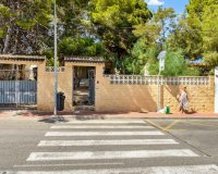 Reventa - Villa / Casa - Torrevieja - Los Balcones