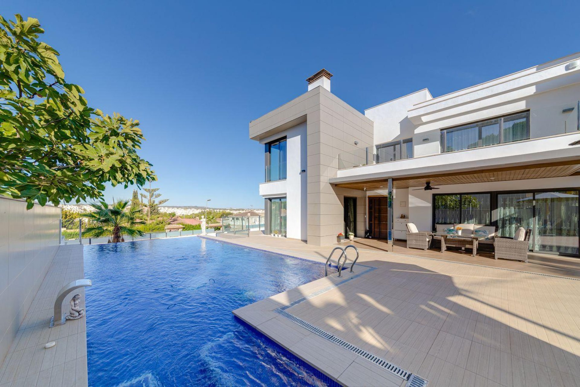 Reventa - Villa / Casa - Torrevieja - Los Balcones