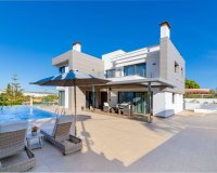 Reventa - Villa / Casa - Torrevieja - Los Balcones
