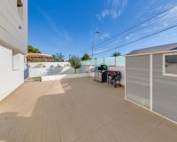 Reventa - Villa / Casa - Torrevieja - Los Balcones