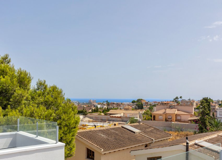 Reventa - Villa / Casa - Torrevieja - Los Balcones