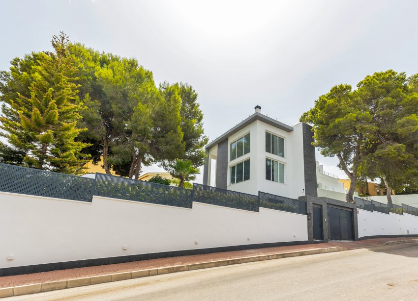 Reventa - Villa / Casa - Torrevieja - Los Balcones