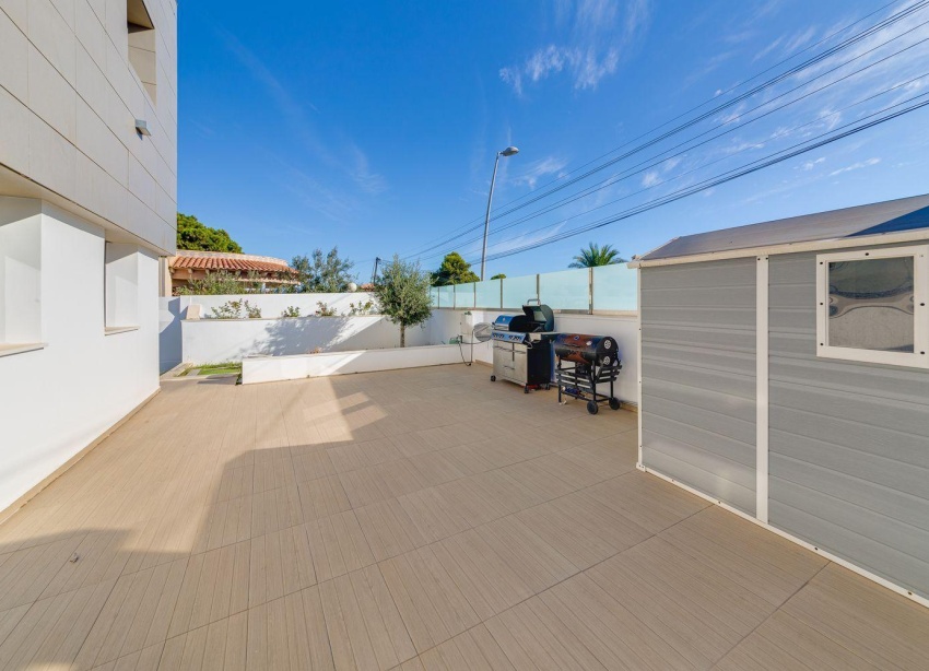 Reventa - Villa / Casa - Torrevieja - Los Balcones
