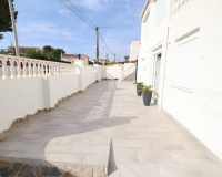 Reventa - Villa / Casa - Torrevieja - Los Balcones