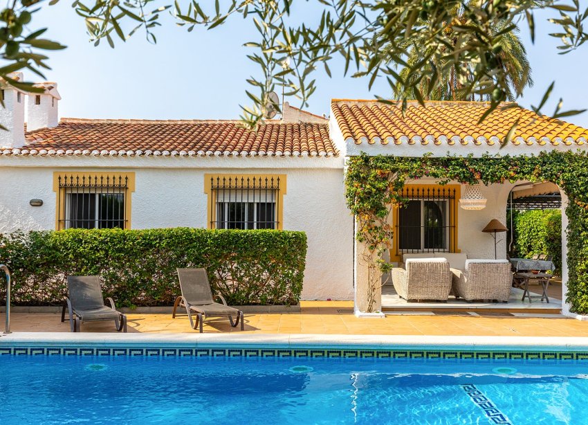 Reventa - Villa / Casa - Torrevieja - Playa de los Locos