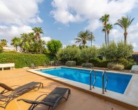 Reventa - Villa / Casa - Torrevieja - Playa de los Locos