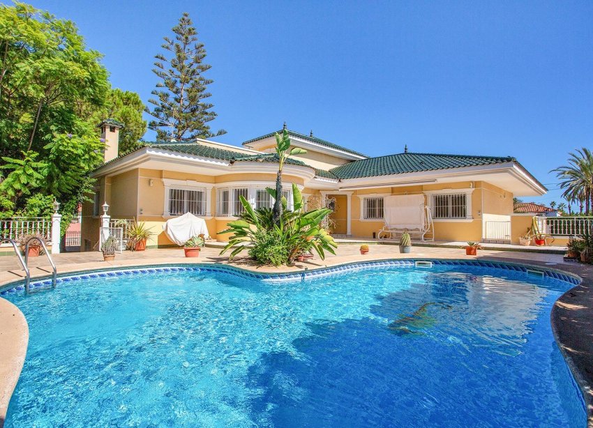 Reventa - Villa / Casa - Torrevieja - Torreta florida