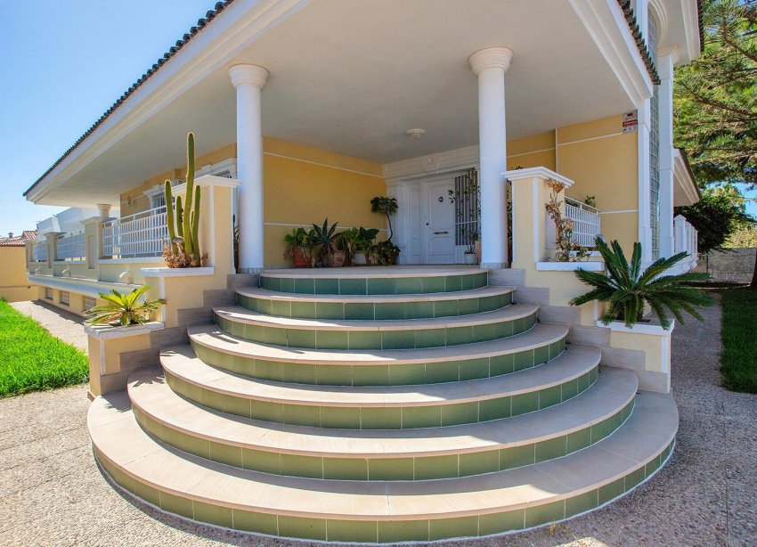 Reventa - Villa / Casa - Torrevieja - Torreta florida