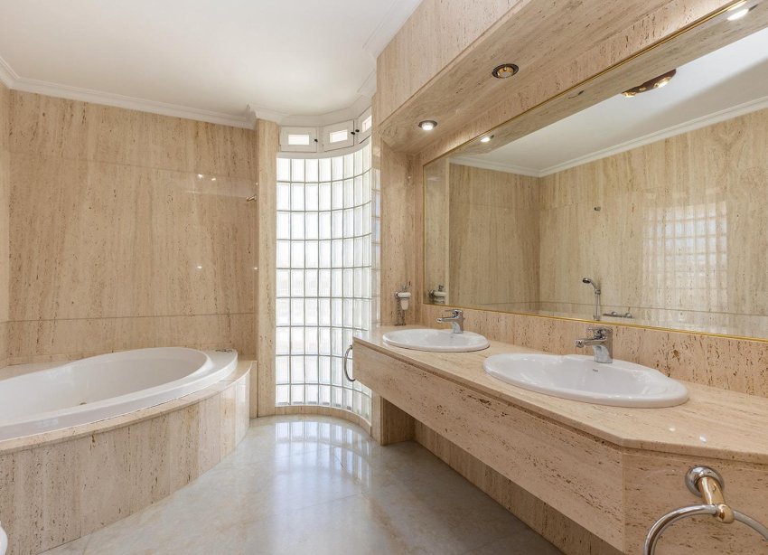 Reventa - Villa / Casa - Torrevieja - Torreta florida