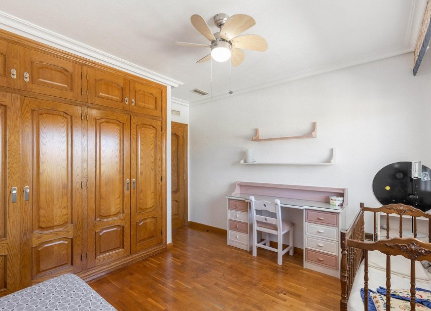 Reventa - Villa / Casa - Torrevieja - Torreta florida