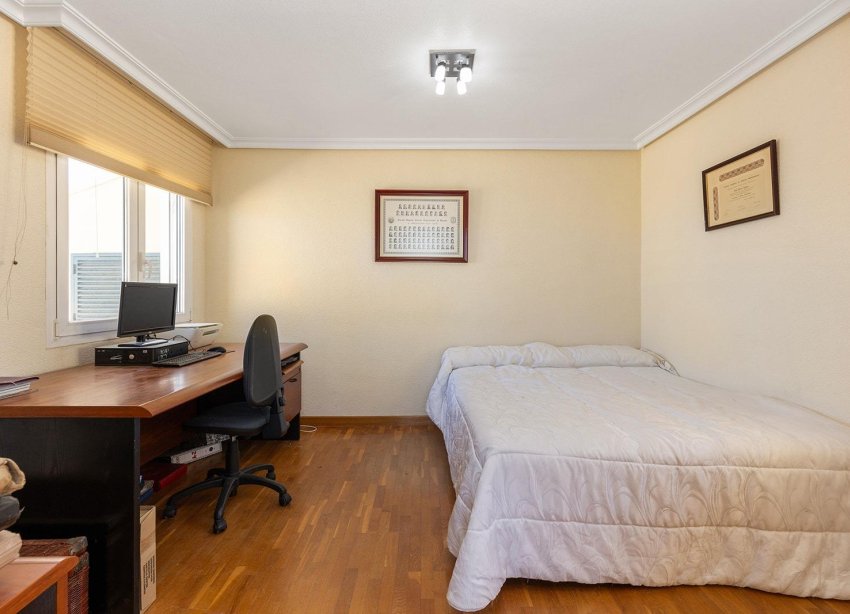 Reventa - Villa / Casa - Torrevieja - Torreta florida