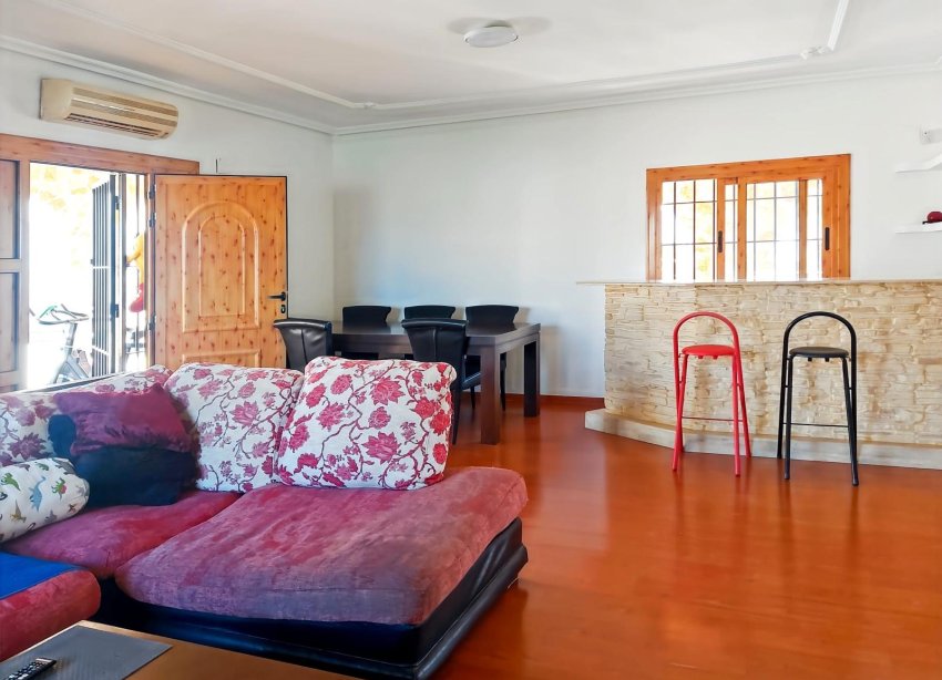 Reventa - Villa / Casa - Torrevieja